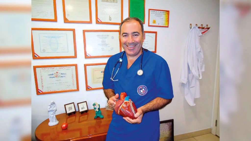 حقبة جديدة في جراحة القلب في مستشفى جبل لبنان الجامعي: الدكتور جورج تادي استبدل 3 شرايين للقلب من دون شق الصدر الإمامي