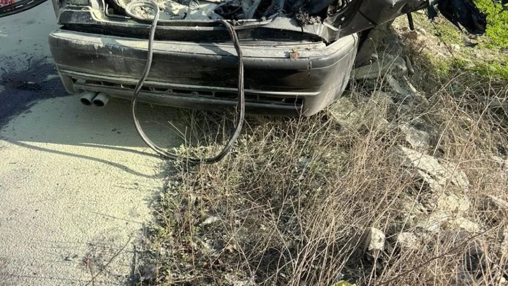 إستهداف "إسرائيلي" لسيارة على طريق القنيطرة -  قضاء صيدا ومعلومات أولية عن إصابات