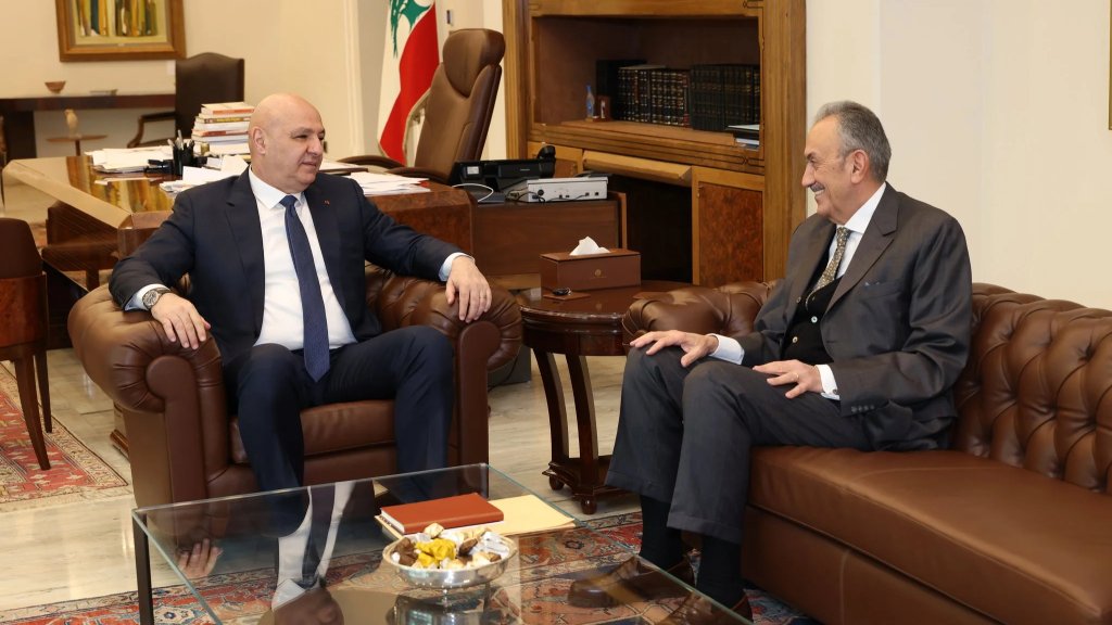 الرئيس عون التقى رئيس سيمون كرم: بحث في التحضيرات الجارية لاجتماع الميكانيزم في 7 كانون الثاني المقبل