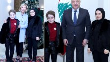 الرئيس عون والسيدة الأولى يستقبلان أماني بزي وابنتها أسيل، الناجيتين من مجـ. زرة بنت جبيل