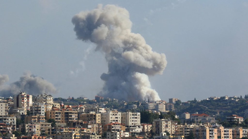 مرجع رسمي بارز لـ&laquo;الأخبار&raquo;: مواقف رئيس الجمهورية تستند إلى معلومات ومعطيات تفيد بأن ترامب ونتنياهو اتفقا على تحييد لبنان في هذه المرحلة عن أي ضربة تُوجَّه إلى إيران