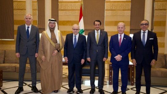 السفير المصري رحّب من السرايا بما أنجز في موضوع حصر السلاح: نثق بالحكومة والأمور تسير بشكل جيد