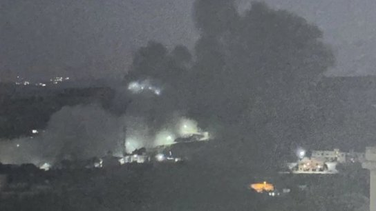 بالفيديو والصور/  لحظة إستهداف المنزلين المهددين في بلدة مشغرة