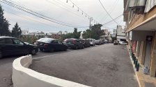 حشد من أهالي المباني المهد دة في قناريت والكفور يخلون مؤقتًا المكان مما يتسبب بزحمة في الشوارع وسط غياب أي تحرك رسمي من الدولة