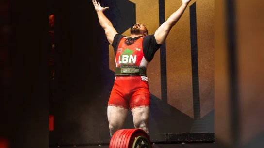 بالفيديو/ لبنان أول دولة عربية تشارك في أضخم مباراة قوة بدنية في العالم وتحطيم أرقام قياسية!