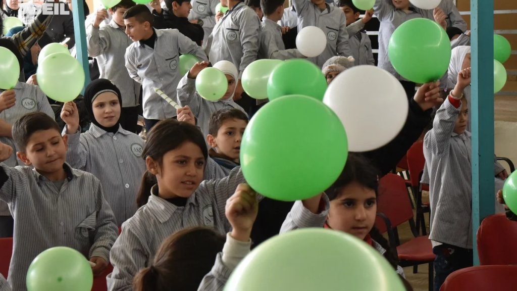 بالصور/ مدرسة عبد اللطيف سعد في بنت جبيل احتفلت بذكرى مولد الإمام المهدي