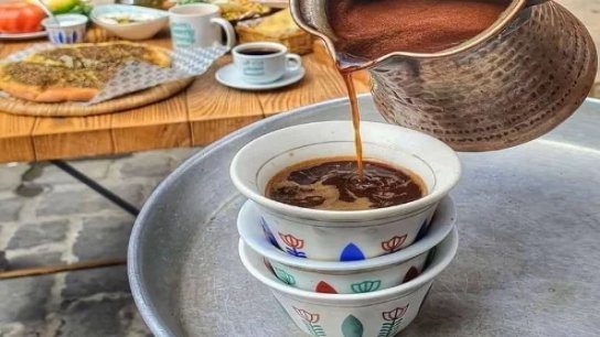 حفاظًا على التراث والهوية... نقابة المطاعم والمقاهي تدعو لاعتماد تسمية "القهوة اللبنانية" بدلاً من "التركية"