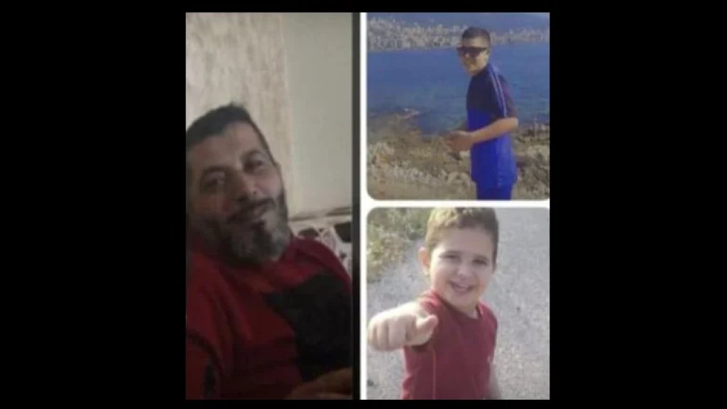 بعد يومين من البحث... فرق الدفاع المدني تمكنت سحب جثامين الشهـ... يوسف الصغير وزوجته وولديه من تحت انقاض المنزل في بلدة القنطرة