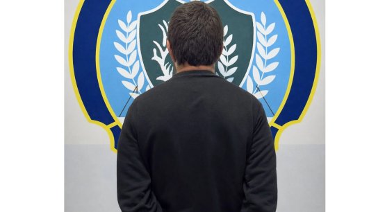 قوى الأمن تُوقِف مواطنًا لبنانيًا  استغل أوضاع النازحين وأنشأ حسابات وهمية على مواقع التواصل الاجتماعي وزعم تأمين شقق للإيجار ونفّذ عمليات احتياليّة.