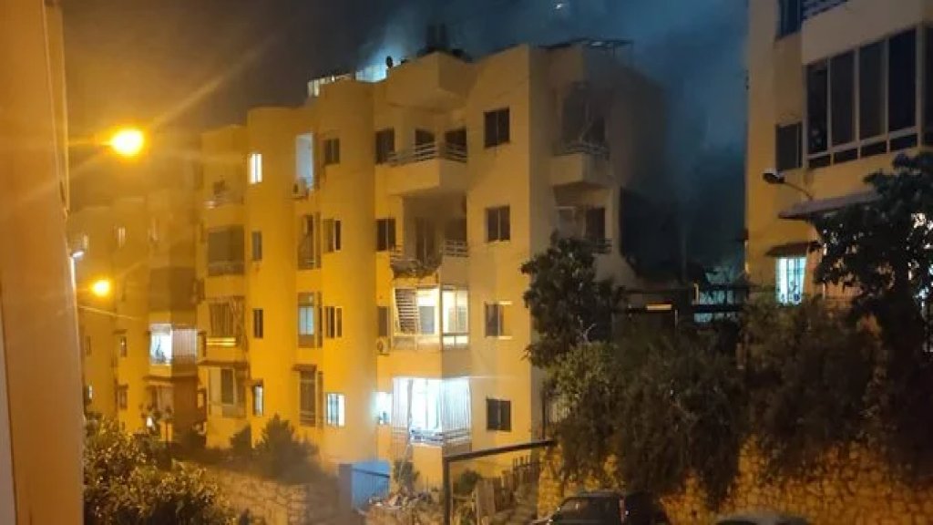 الجيش اللبناني يكشف: الشخص الذي غادر بواسطة دراجة نارية بعد استهداف شقة في عين سعادة هو عامل توصيلات.