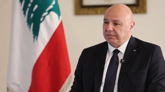 &laquo;المدن&raquo;: الرئيس عون ألغى مواعيده بعد الظهر ما يرجّح إجراء الاتصال مع نتنياهو.. الرئيس بري نصحه بالرفض وجنبلاط ليس راضيًا 