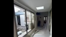 بالفيديو/ أضرار جسيمة طالت مستشفى تبنين الحكومي عقب الغارات العنيفة في محيطها