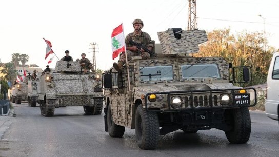 الجيش اللبناني عن الوفد العسكري اللبناني المقرَّر مشاركته في المفاوضات في البنتاغون: الضباط المكلّفين بالمهمة يمثّلون الوطن وهم ملتزمون بعقيدة الجيش