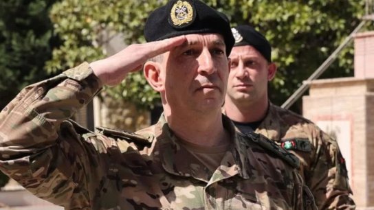 قائد الجيش في &laquo;أمر اليوم&raquo; بمناسبة عيد المقاومة والتحرير: سيكون الجيش السد المنيع في وجه المؤامرات التي تدفع نحو زعزعة الاستقرار الداخلي والسلم الأهلي
