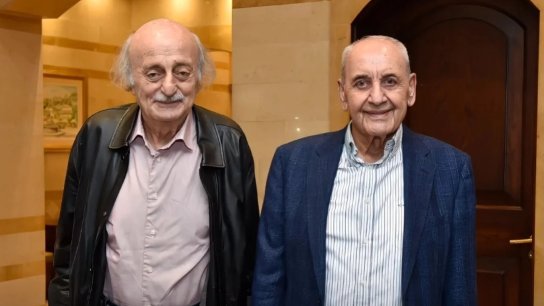 الرئيس بري تابع الاوضاع العامة والمستجدات خلال لقائه جنبلاط