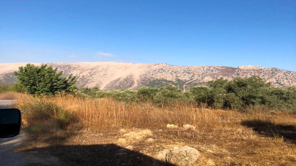 لبنان سجّل موجات أرضية أشبه بهزّة بقوة 3.8 درجات على مقياس ريختر، جراء التفجيرات الإسرائيلية الضخمة في الشقيف ليلًا!