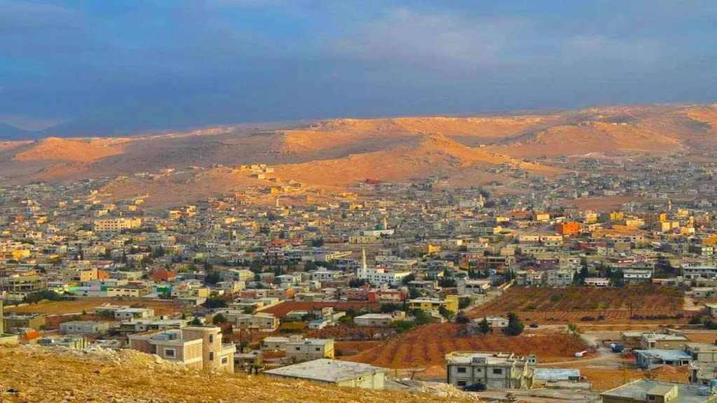 حادثة صادمة في عرسال... شاب يطعن والده بالسكين!