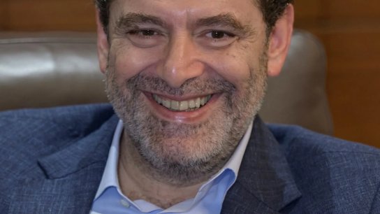 سعد الحريري بعد إقرار قانون العفو العام: &laquo;مبروك لكل مظلوم خلف القضبان... مبروك انتصار العدالة&raquo;