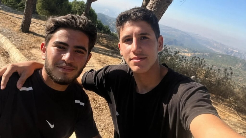 رفيقان حتى النهاية&hellip; الشهـيدان &laquo;حسن شكر&raquo; و&laquo;أحمد روماني&raquo; من بلدة دير الزهراني اللذين تم انتشال جثمانيهما من منطقة دوحة كفررمان!