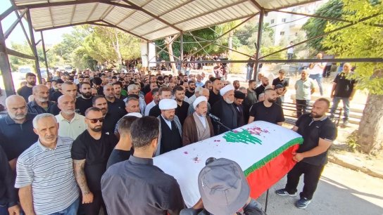 بالفيديو/ عربصاليم تودّع عروسها الشهـيدة سجى شرارة وتزفّها بالورد إلى مثواها الأخير