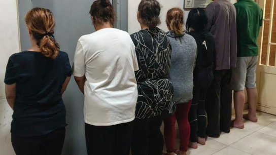 دعارة داخل شاليهات في الجية