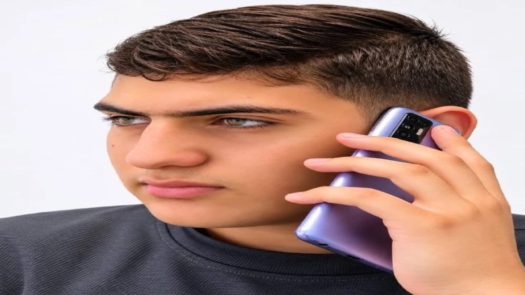 انقطاع الاتصال بالشاب آدم جهاد زلزلي من بلدة دير قانون النهر، بعد عبوره الساتر الترابي من جهة وادي الحجير &ndash; تولين
