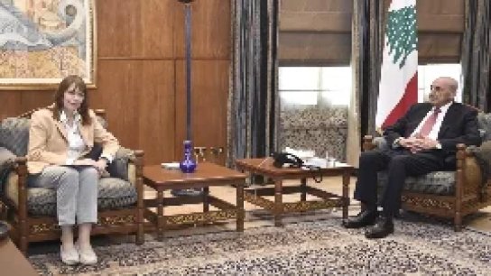 الرئيس بري: حذار من خطورة إنهاء مهمة "اليونيفيل" قبل تطبيق القرار 1701 كاملا وإنهاء الاحتلال الإسرائيلي كلياً